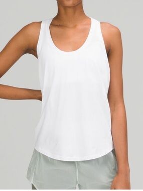 Lululemon white tank size 4
